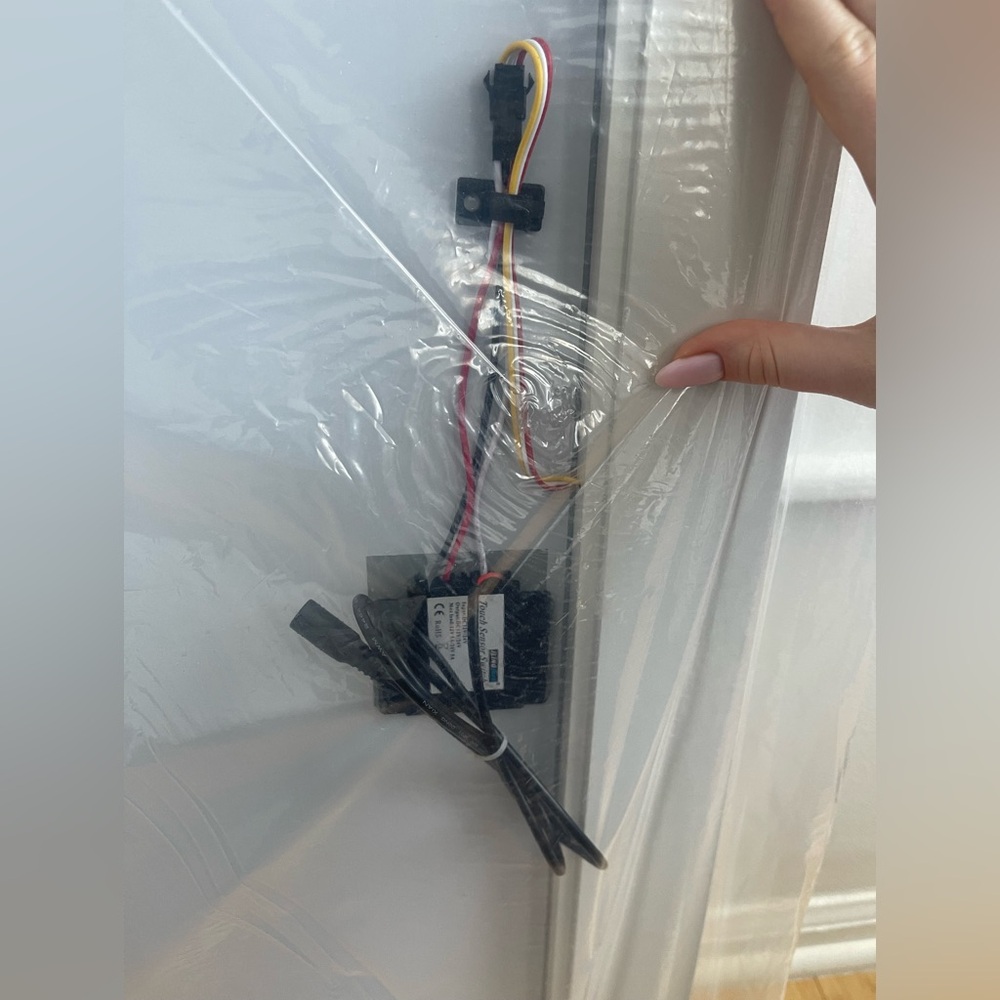 LED Lighted Mirror with Touch Sensor - Picture 8 of 8
